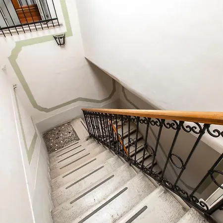 San Pantalon Luxury Penthouse R&r * Benátky