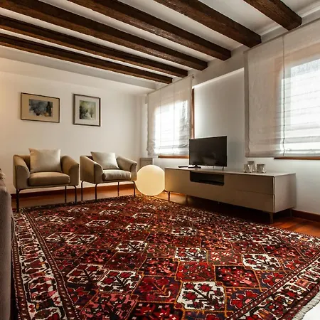 Apartamento San Pantalon Luxury Penthouse R&r Venecia